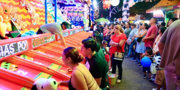 Feria de Colima 2025 continúa este miércoles con diversión, música y talento local