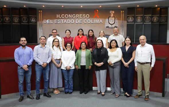 H. Congreso del Estado de Colima, sostuvieron una reunión con la titular de la Secretaría de Planeación, Finanzas y Administración