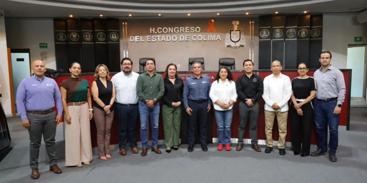 H Congreso del Estado de Colima. La Comisión de Presupuesto y Disciplina Financiera del Congreso del Estado de Colima recibió al líder de la Sección 39 del Sindicato Nacional de Trabajadores de la Educación (SNTE)
