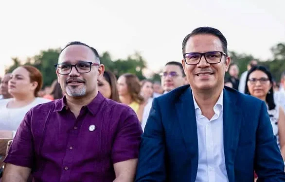 El Fiscal General del Estado, asistió al Cuarto Informe de Gobierno de la Gobernadora Indira Vizcaíno Silva, realizado en la Unidad Deportiva Morelos. FGE