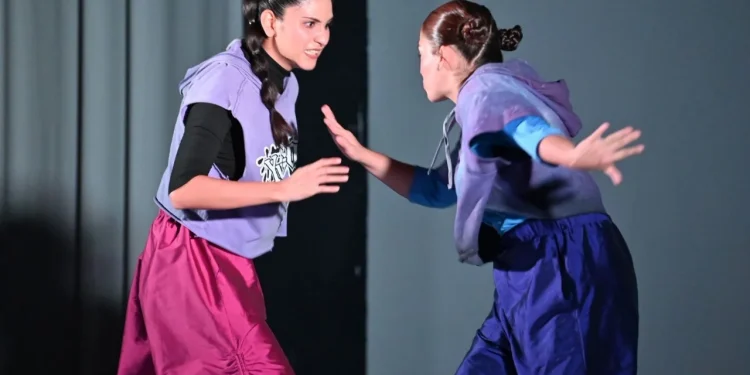 Teatro Caracol estrena ‘Púlsar’, obra ganadora en Proyectos de Producción Escénica Colima 2025