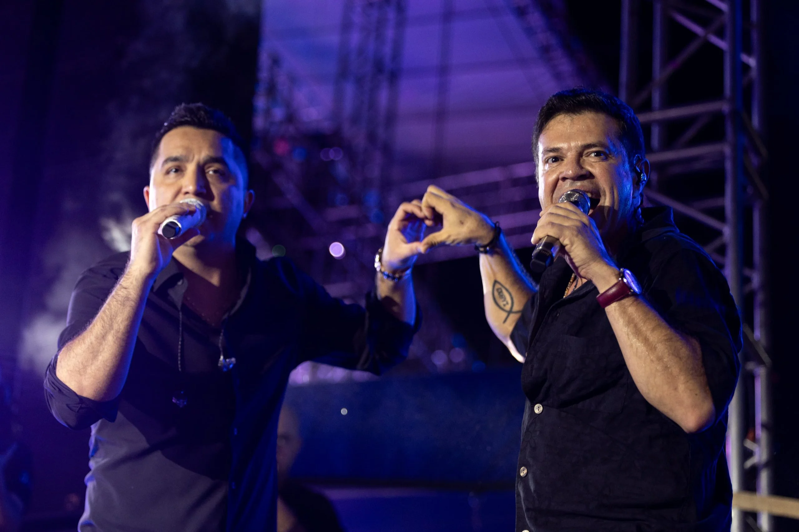 Miles disfrutan el último concierto gratuito en la Feria de Colima, con Jorge Medina y Josi Cuen