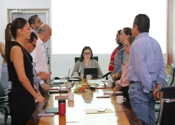 H Congreso del Estado de Colima. JUCOPO celebró su reunión ordinaria No.46, en ella se aprobaron diversos asuntos relacionados al Poder Legislativo
