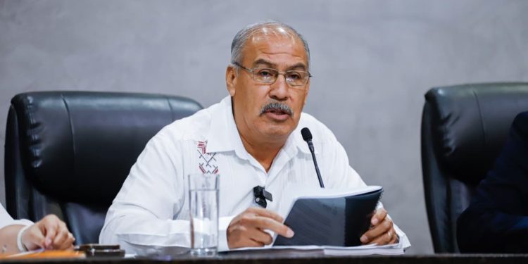 Adolfo Núñez destaca inversión histórica superior a 672 mdp en infraestructura educativa en Colima
