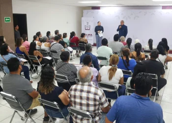 Gobierno del Estado reconoce a artesanas, artesanos y productores del Pabellón Hecho en Colima 2025