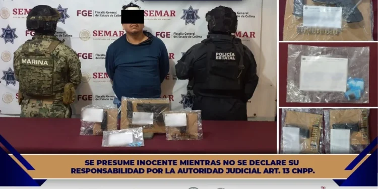 Policía Estatal de Colima frustra robo de vehículo y detiene a individuo con arma de fuego