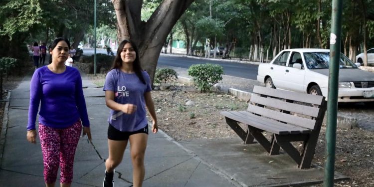 Salud Colima invita a promover hábitos saludables en niñas, niños y adolescentes, para prevenir sobrepeso