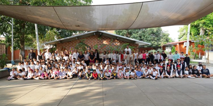 H Congreso del Estado de Colima | Realizan ceremonia itinerante mensual del Poder Legislativo en primaria de El Diezmo