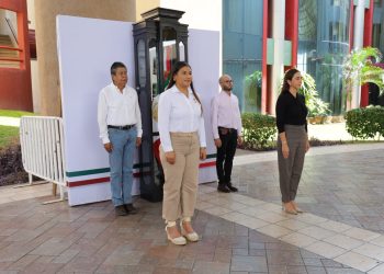 H Congreso del Estado de Colima | Guardia de honor a la bandera de México 🇲🇽