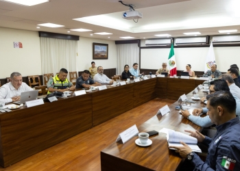 De la reunión de la Mesa de Coordinación Estatal para la Construcción de Paz y Seguridad, la gobernadora de Colima, Indira Vizcaíno Silva comparte lo siguiente: