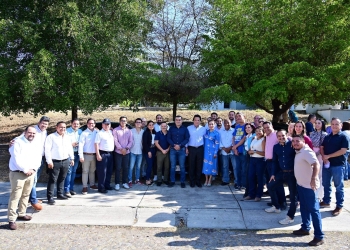 ¡Nuestro presidente Riult Rivera fortalece el parque vehicular del Ayuntamiento!