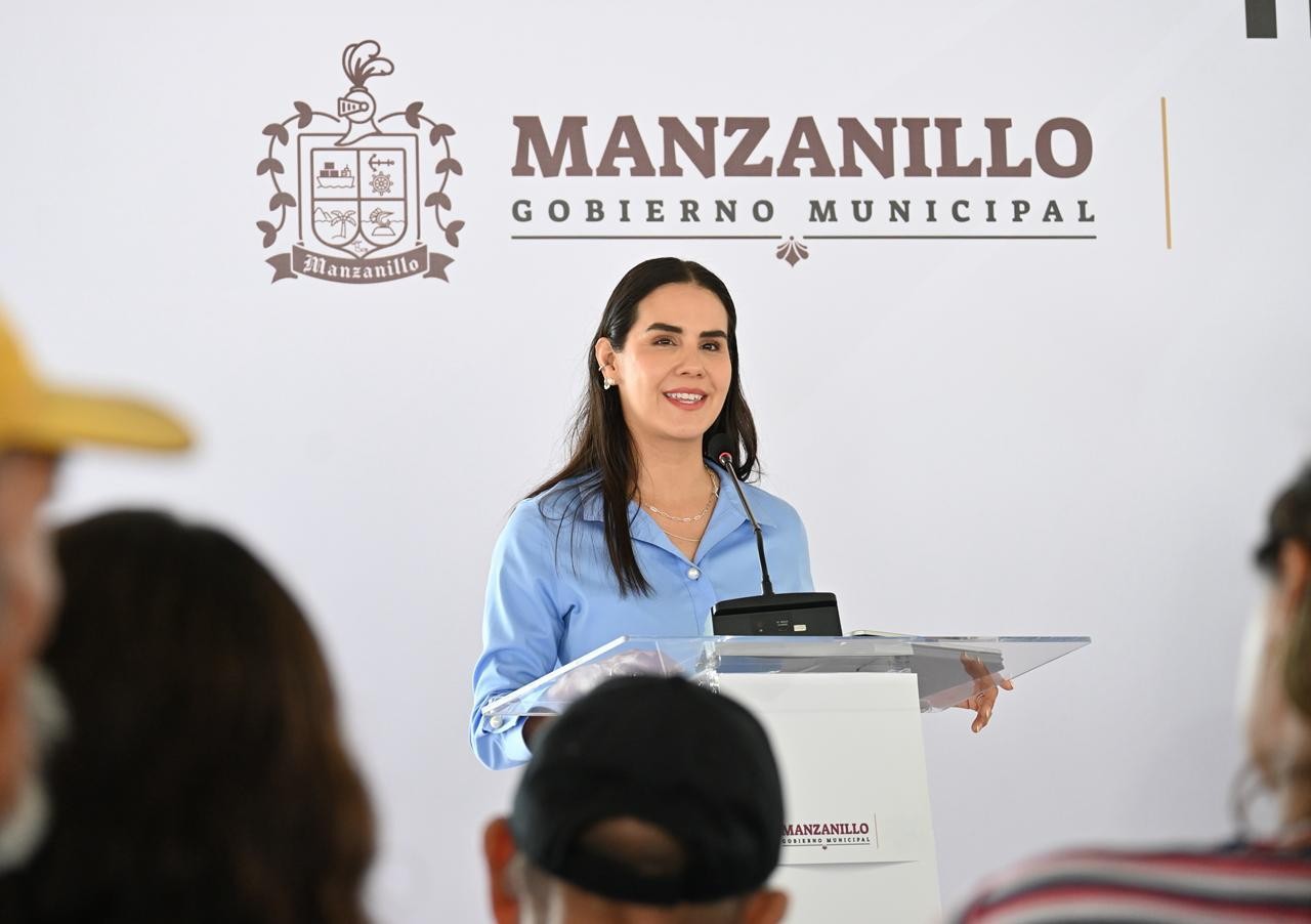 Rosi Bayardo apoya a familias que más lo necesitan con programa “Transformando Vidas”