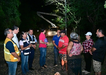 Más luz para que las familias de la colonia Burócratas vivan con mayor tranquilidad y confianza
