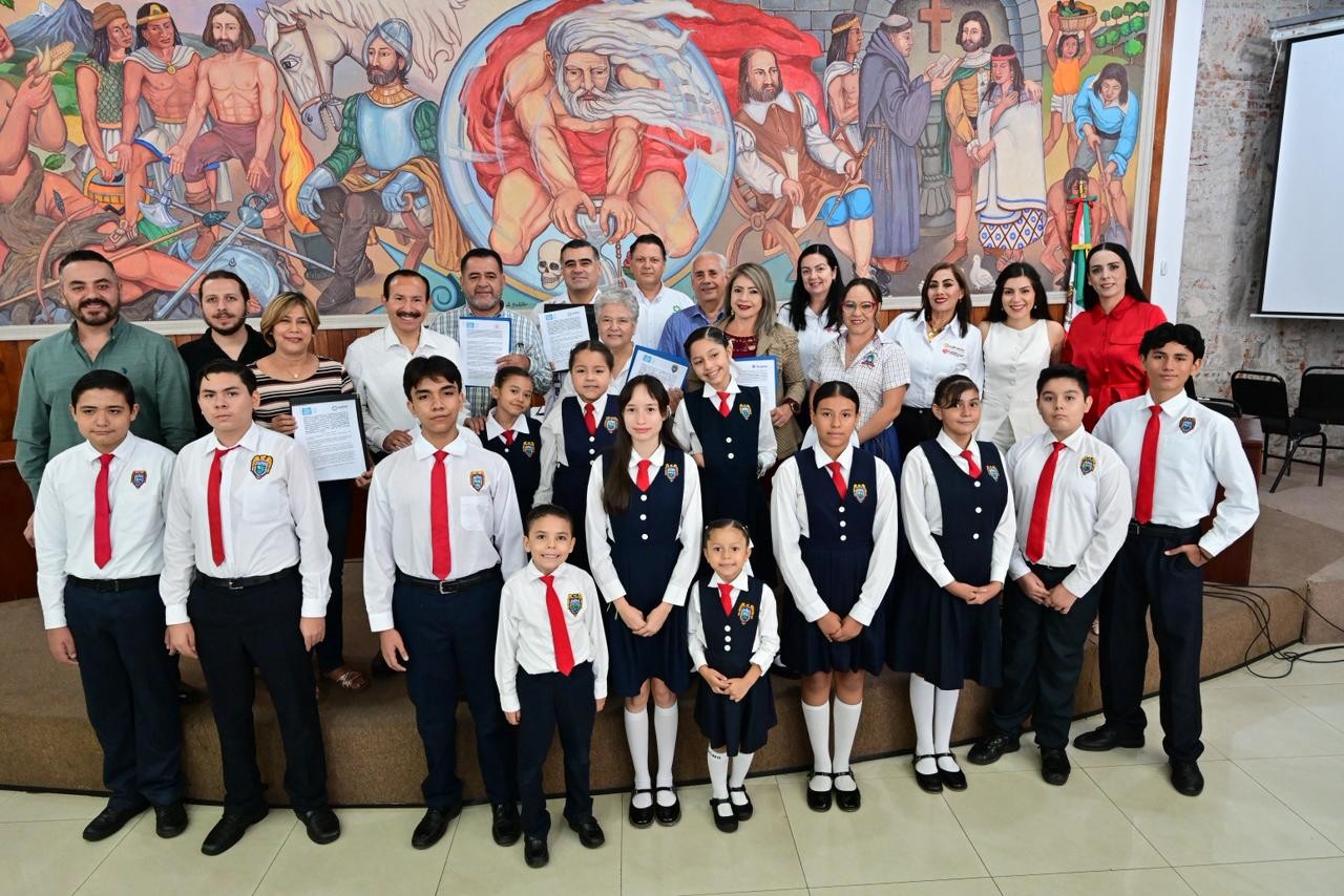 ¡El H. Ayuntamiento de Colima formaliza convenio de colaboración con instituciones educativas del estado!