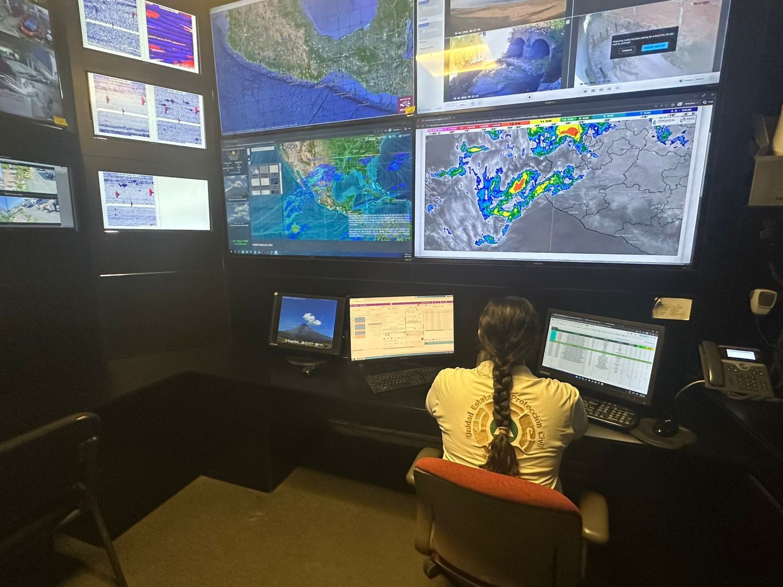 Volcán de Colima se mantiene estable y con baja actividad: UEPC