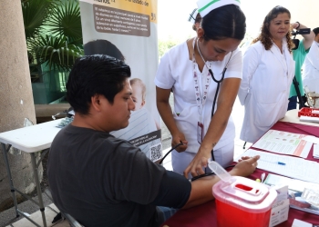 Gobierno de Indira Vizcaíno fortalece la atención integral gratuita a pacientes con hemofilia