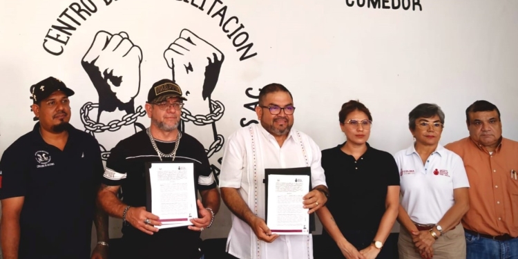 Educación sin barreras: IEEA hace alianza con Rompiendo Cadenas para impulsar la reinserción social