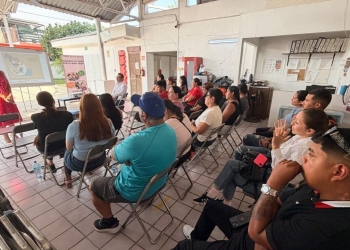 DIF Estatal Colima lleva charla de Crianza Positiva a sus centros educativos; atenderá a más de 230 madres y padres de familia