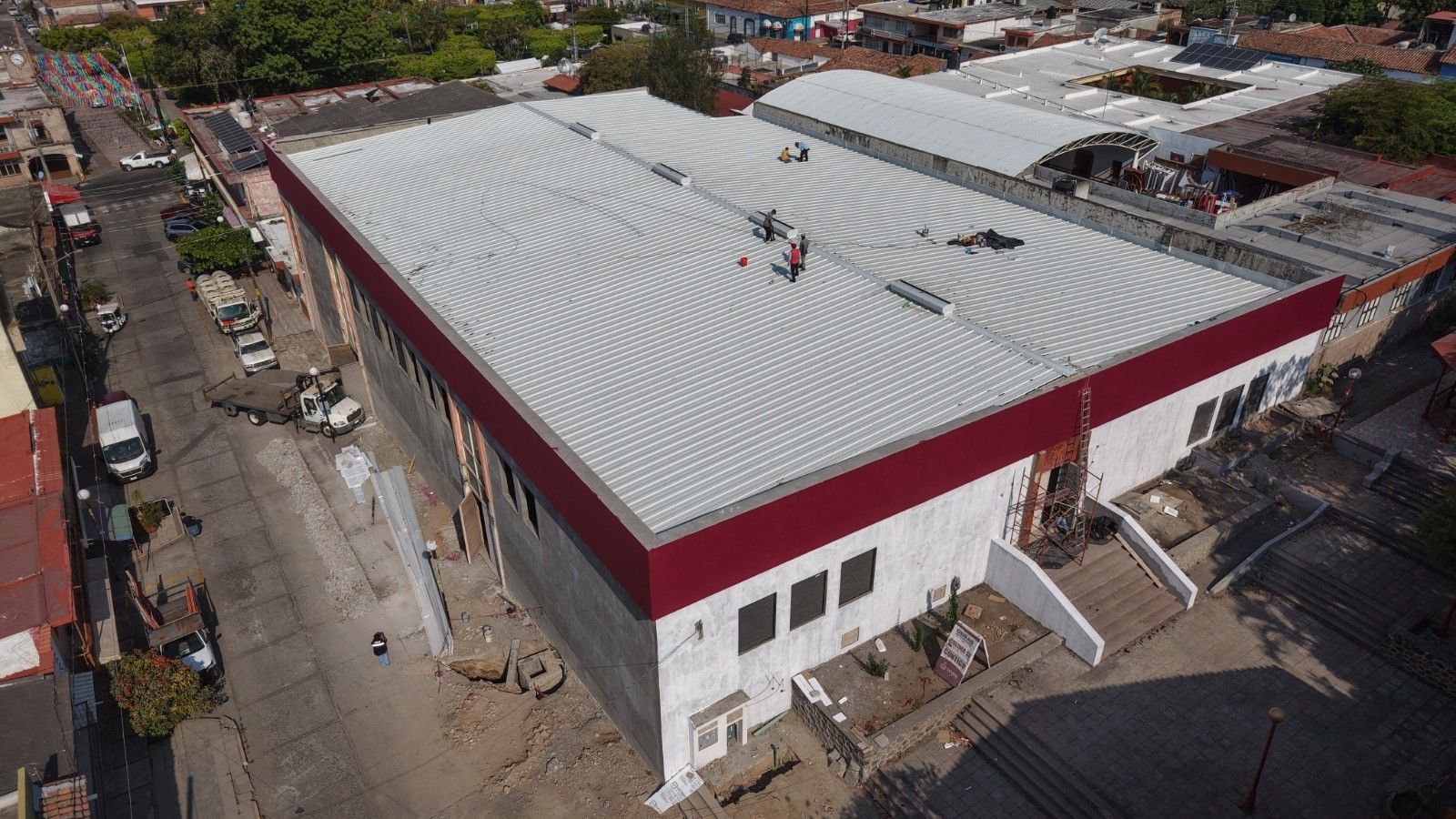 Avance del 53% en la construcción del Auditorio Municipal de Cuauhtémoc: Seidum Colima