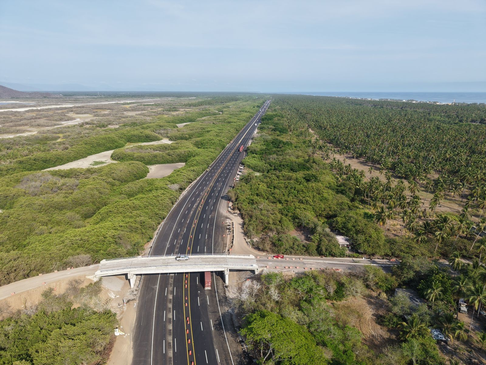 Gobierno del Estado abre otros 20 kilómetros más a 6 carriles en la autopista Colima-Manzanillo