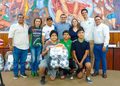 ¡El presidente Riult Rivera entrega material de apoyo a promotores deportivos!