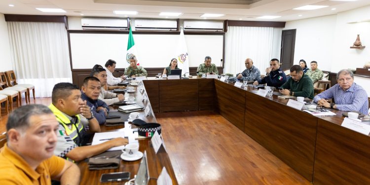 G.C. De la reunión de la Mesa de Coordinación Estatal para la Construcción de Paz y Seguridad, la gobernadora de Colima, Indira Vizcaíno Silva comparte lo siguiente