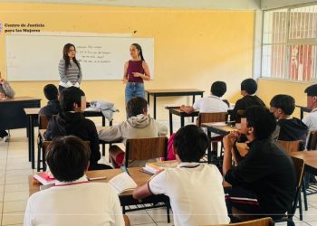 FGE. Llevan educación y conciencia a estudiantes: CJM impulsa entornos seguros en telesecundaria