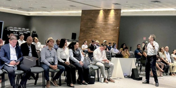 Gobierno del Estado fortalece alianzas para impulsar el desarrollo empresarial en Colima