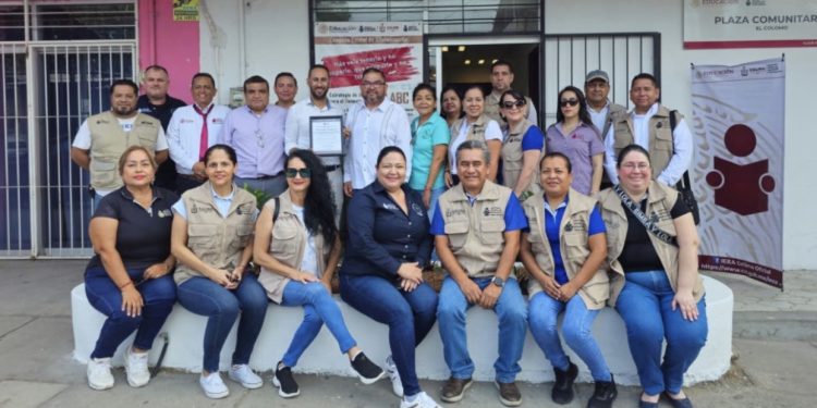 Miles de manzanillenses tendrán acceso a educación básica con reactivación de la plaza comunitaria en El Colomo