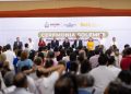 G.C. INDIRA VIZCAÍNO RECONOCE A DOCENTES POR 20 Y 25 AÑOS DE SERVICIO EN COLIMA