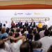 G.C. INDIRA VIZCAÍNO RECONOCE A DOCENTES POR 20 Y 25 AÑOS DE SERVICIO EN COLIMA