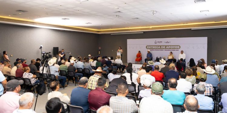G.C.  Más de 9 millones al campo: Indira Vizcaíno fortalece a productores en Colima