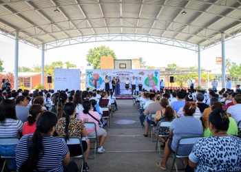 G.C.  ¡Mochilas, útiles y uniformes de #ColiBecas ya están llegando a Cuauhtémoc!