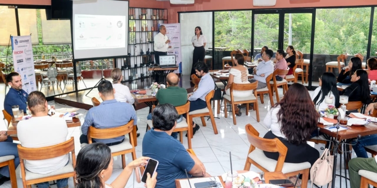 Gobierno de Indira Vizcaíno y Coparmex hacen sinergia para fortalecen el desarrollo empresarial en Colima