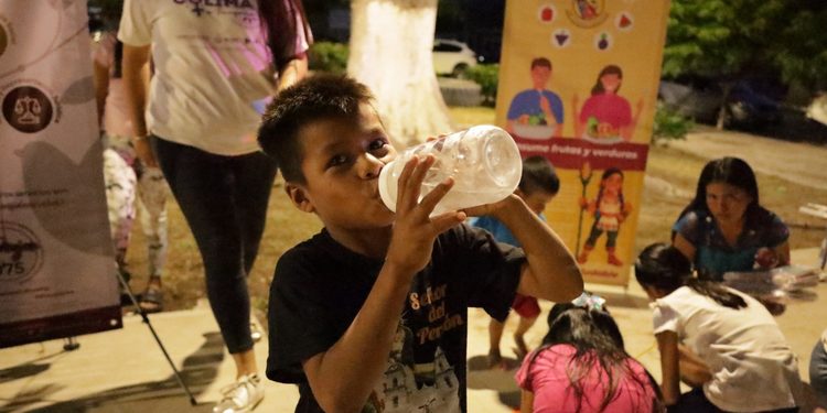 Salud Colima reitera recomendaciones para evitar efectos por altas temperaturas; hay saldo blanco