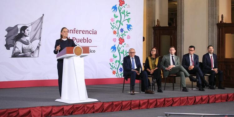 Más de 18.4 millones de Adultos Mayores y Personas con Discapacidad han recibido consultas médicas domiciliarias de Salud Casa por Casa