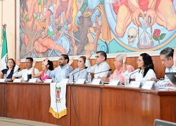 H. ayuntamiento de colima, ¡El alcalde Riult Rivera encabezó la Sesión Ordinaria de Cabildo No. 76!