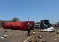 Accidente entre vehículos de carga obstruye autopista Manzanillo a Colima; PC Manzanillo atiende a personas lesionadas