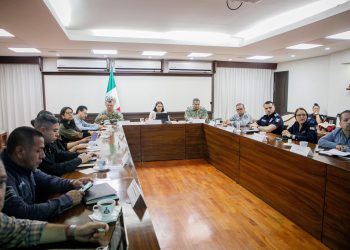 De la reunión de la Mesa de Coordinación Estatal para la Construcción de Paz y Seguridad, la gobernadora de Colima, Indira Vizcaíno Silva comparte lo siguiente: