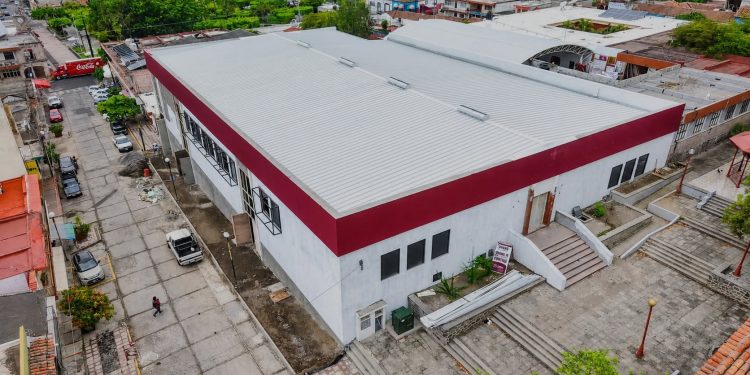 La rehabilitación del Auditorio Municipal de Cuauhtémoc  sigue avanzando, devolviendo vida a uno de los espacios más representativos del municipio.