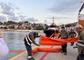 La Secretaría de Marina contiene derrame de hidrocarburos en inmediaciones del muelle turístico, en Manzanillo, Colima