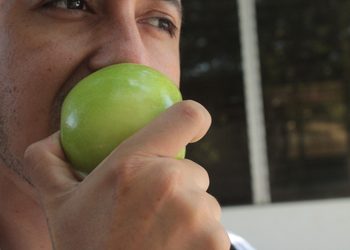 Hábitos saludables ayudan a prevenir o retrasar el agrandamiento de la próstata: Salud Colima