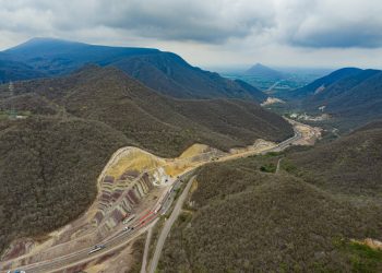 Indira vizcaino atravez de sus redes sociales nos comparte fotografias de la naturaleza.