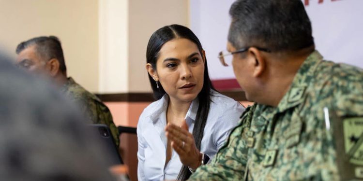 De la reunión de la Mesa de Coordinación Estatal para la Construcción de Paz y Seguridad, la gobernadora de Colima, Indira Vizcaíno Silva comparte lo siguiente: