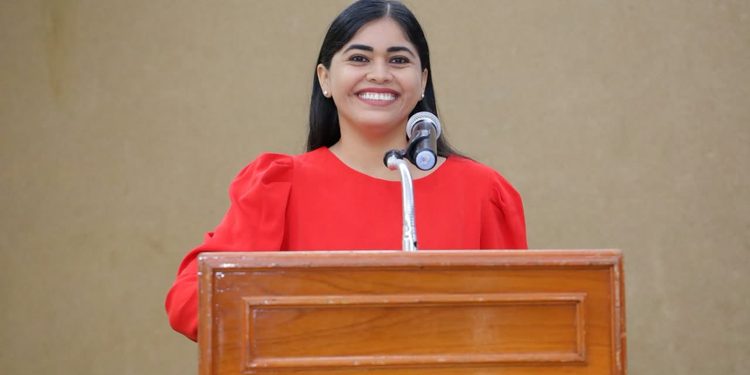 Proponen tres días de licencia con goce de sueldo por fallecimiento de familiares en Colima