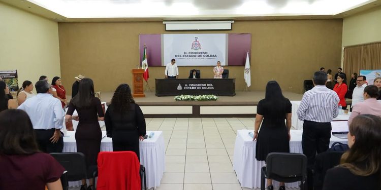 Poder Legislativo de Colima inicia trabajos de la Sesión Ordinaria No. 17