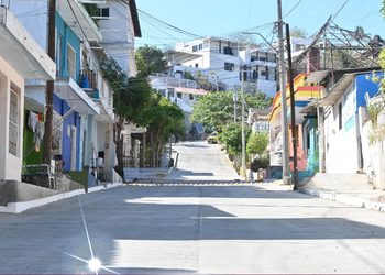 El H. ayuntamiento de manzanillo entrega vialidad renovada que beneficia a miles de familias en Manzanillo