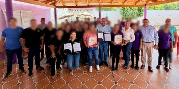 Personas en proceso de rehabilitación tendrán acceso a educación básica con alianza entre IEEA y Buscando Vivir A.C.