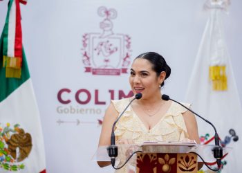 La gobernadora Indira Vizcaíno Silva presentó en Diálogos por la Transformación los detalles de los tres nuevos puentes vehiculares que mejorarán la movilidad en el puerto.