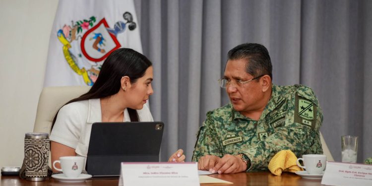 De la reunión de la Mesa de Coordinación Estatal para la Construcción de Paz y Seguridad, la gobernadora de Colima, Indira Vizcaíno Silva comparte lo siguiente: